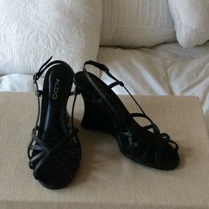 NWOT Black Wedge Heels